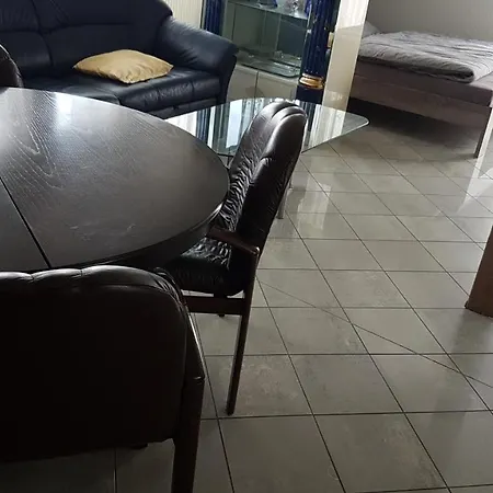 Gino S * Illingen (Baden-Wurttemberg)